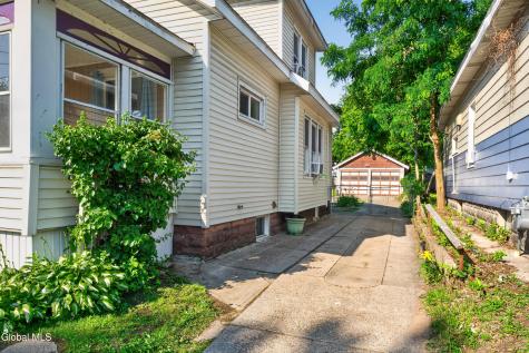 714 Ontario Street Schenectady NY 12306