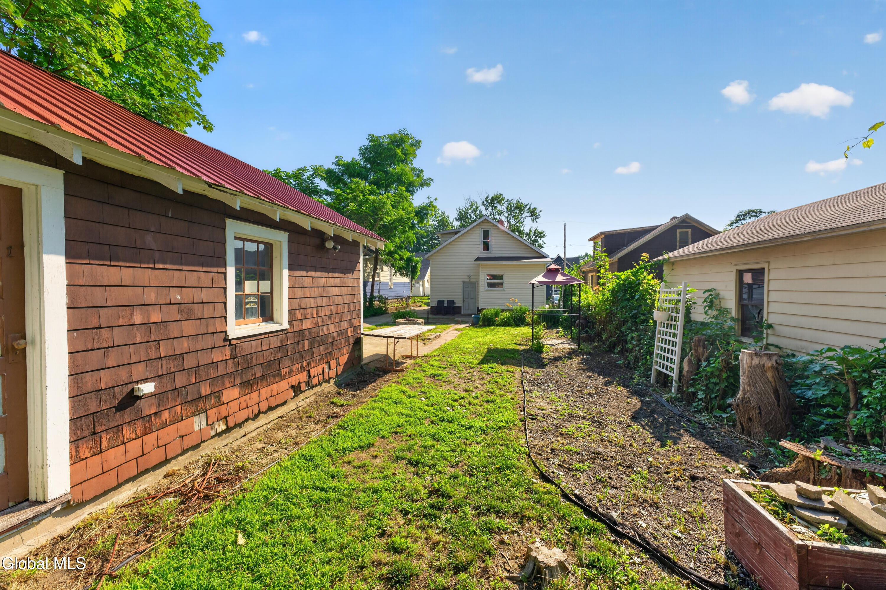 714 Ontario Street Schenectady NY 12306