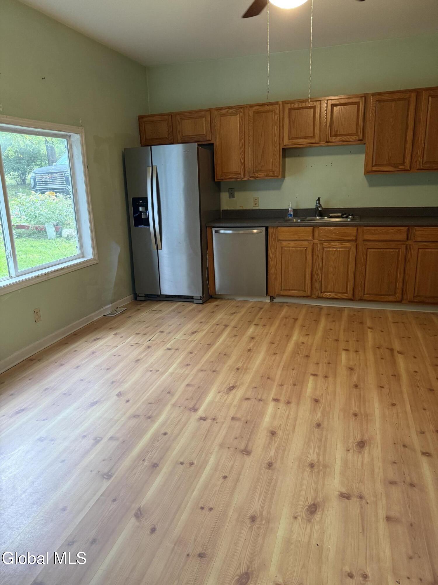 19 Main Street Rexford NY 12148