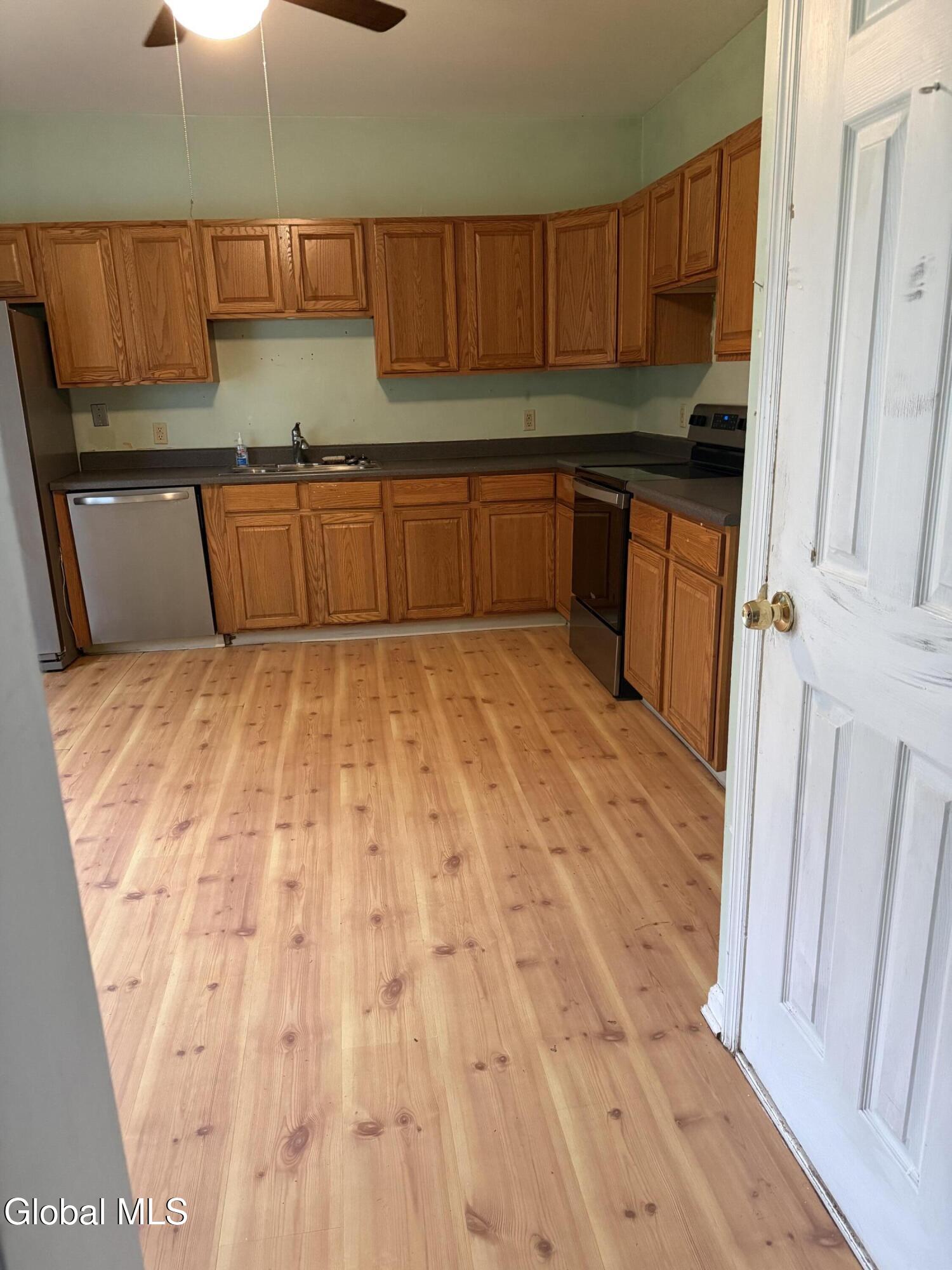 19 Main Street Rexford NY 12148