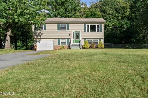 1 Dorsman Drive Clifton Park NY 12065