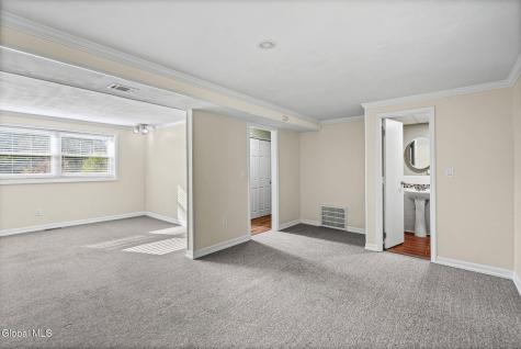 1 Dorsman Drive Clifton Park NY 12065