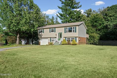 1 Dorsman Drive Clifton Park NY 12065