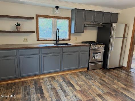 1728 N Shore Road Day NY 12835