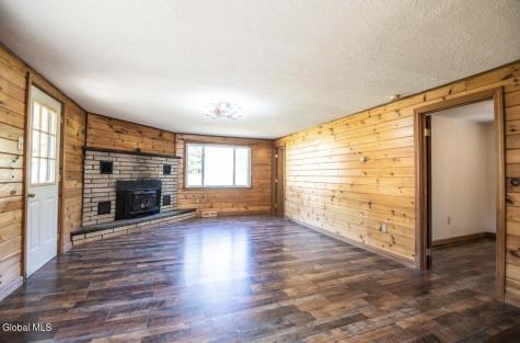 1728 N Shore Road Day NY 12835