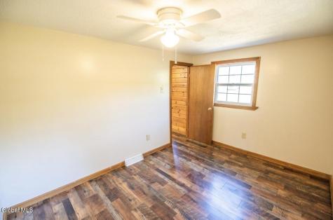 1728 N Shore Road Day NY 12835