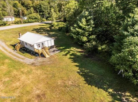 1728 N Shore Road Day NY 12835