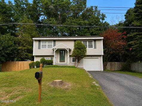 31 Northway Court Saratoga Springs NY 12866