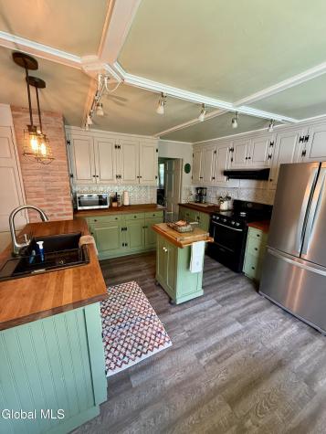 8384 New York 22 Granville NY 12832