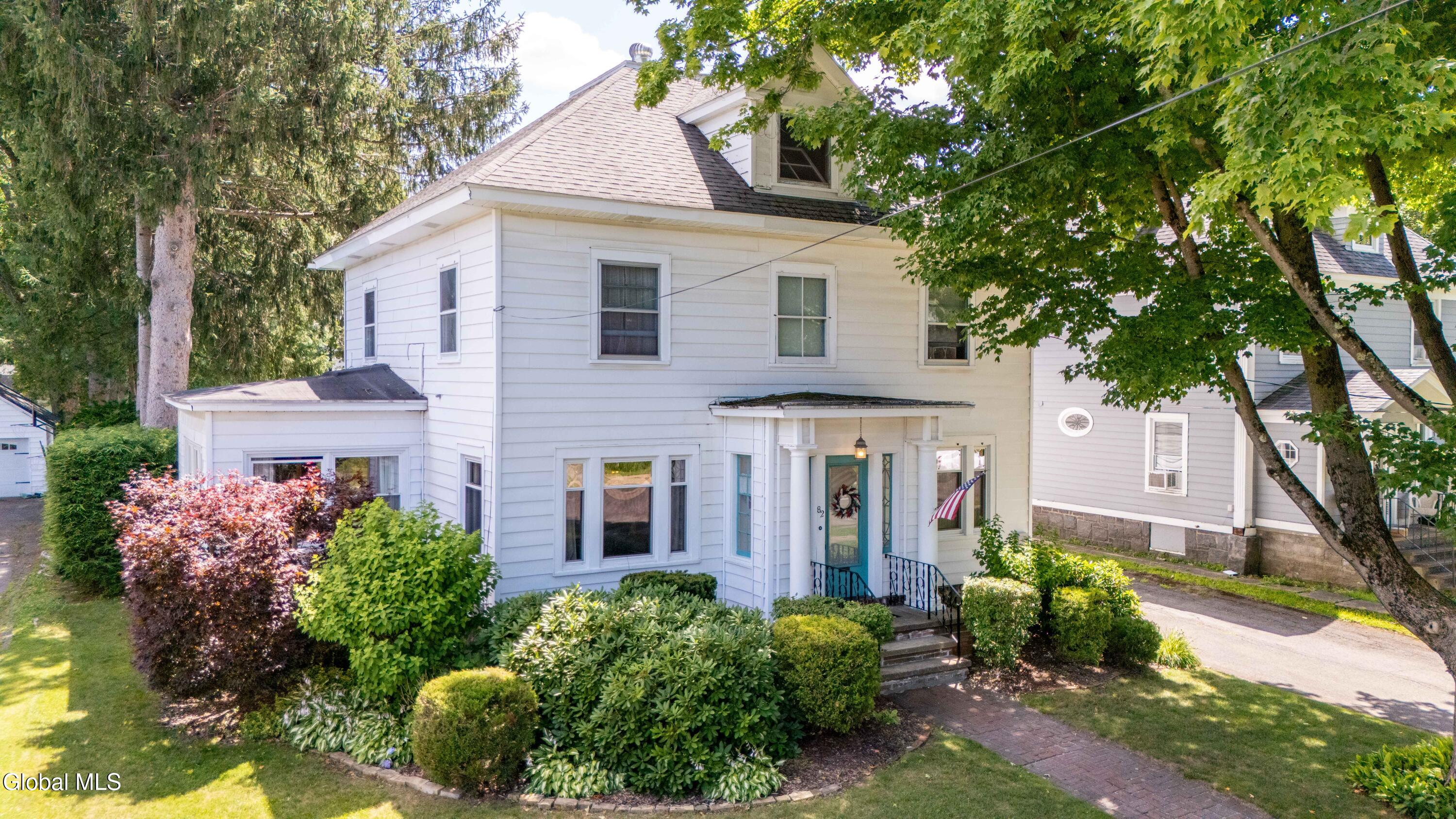 82 Oakland Avenue Gloversville NY 12078