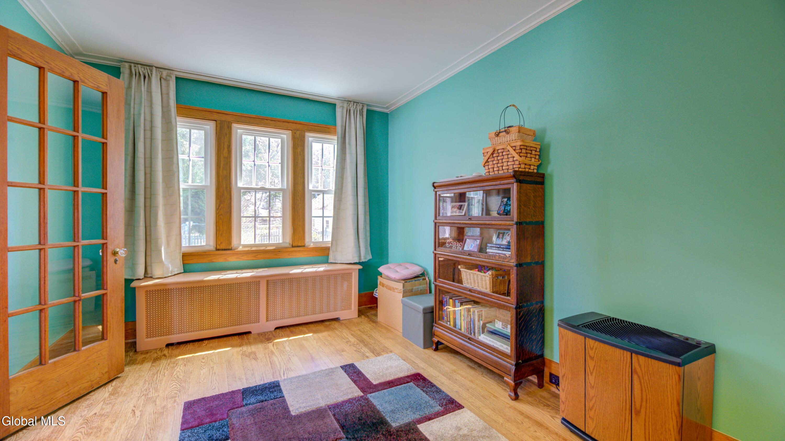 82 Oakland Avenue Gloversville NY 12078