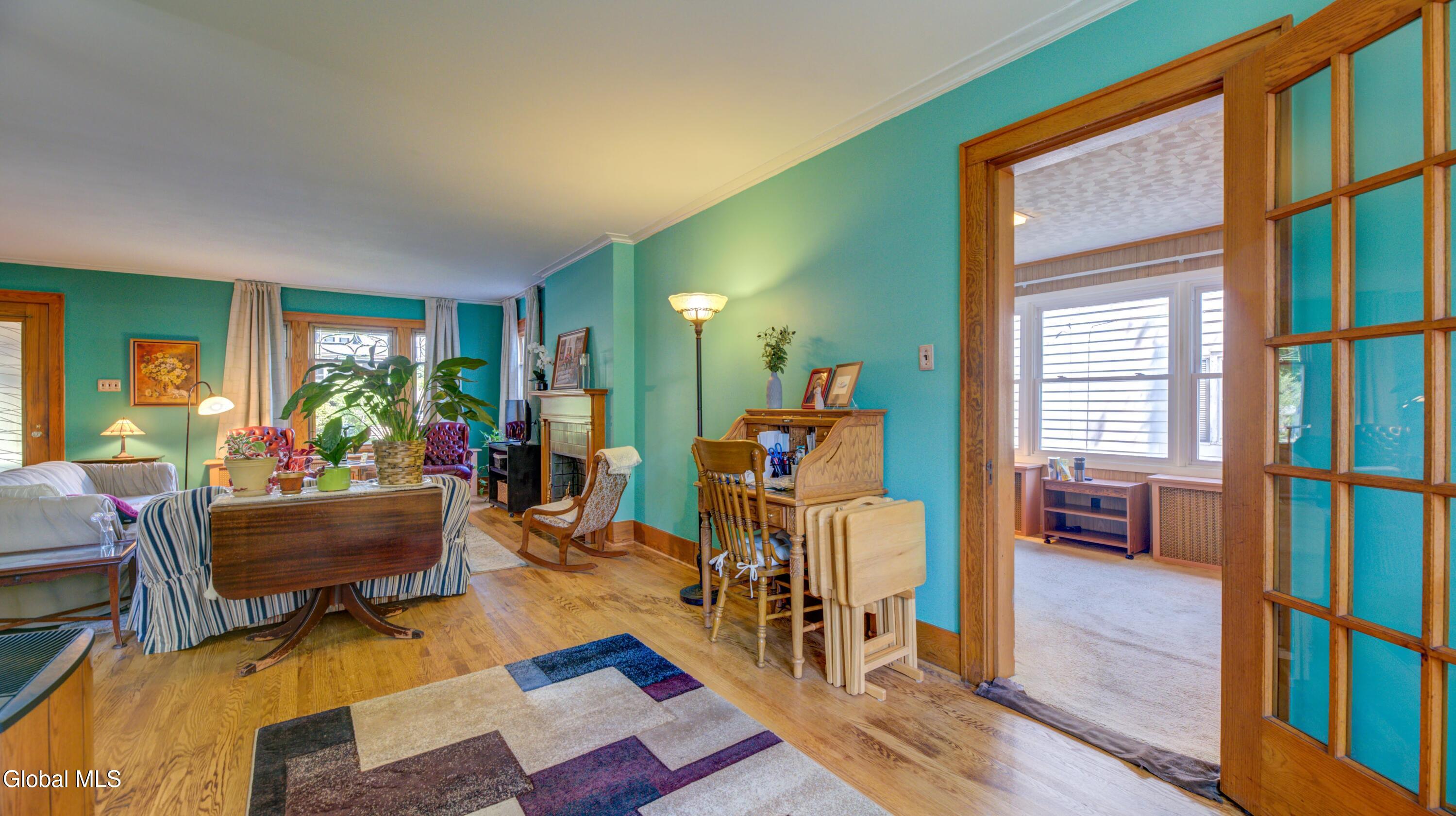 82 Oakland Avenue Gloversville NY 12078