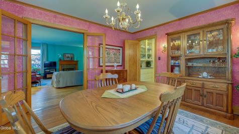 82 Oakland Avenue Gloversville NY 12078