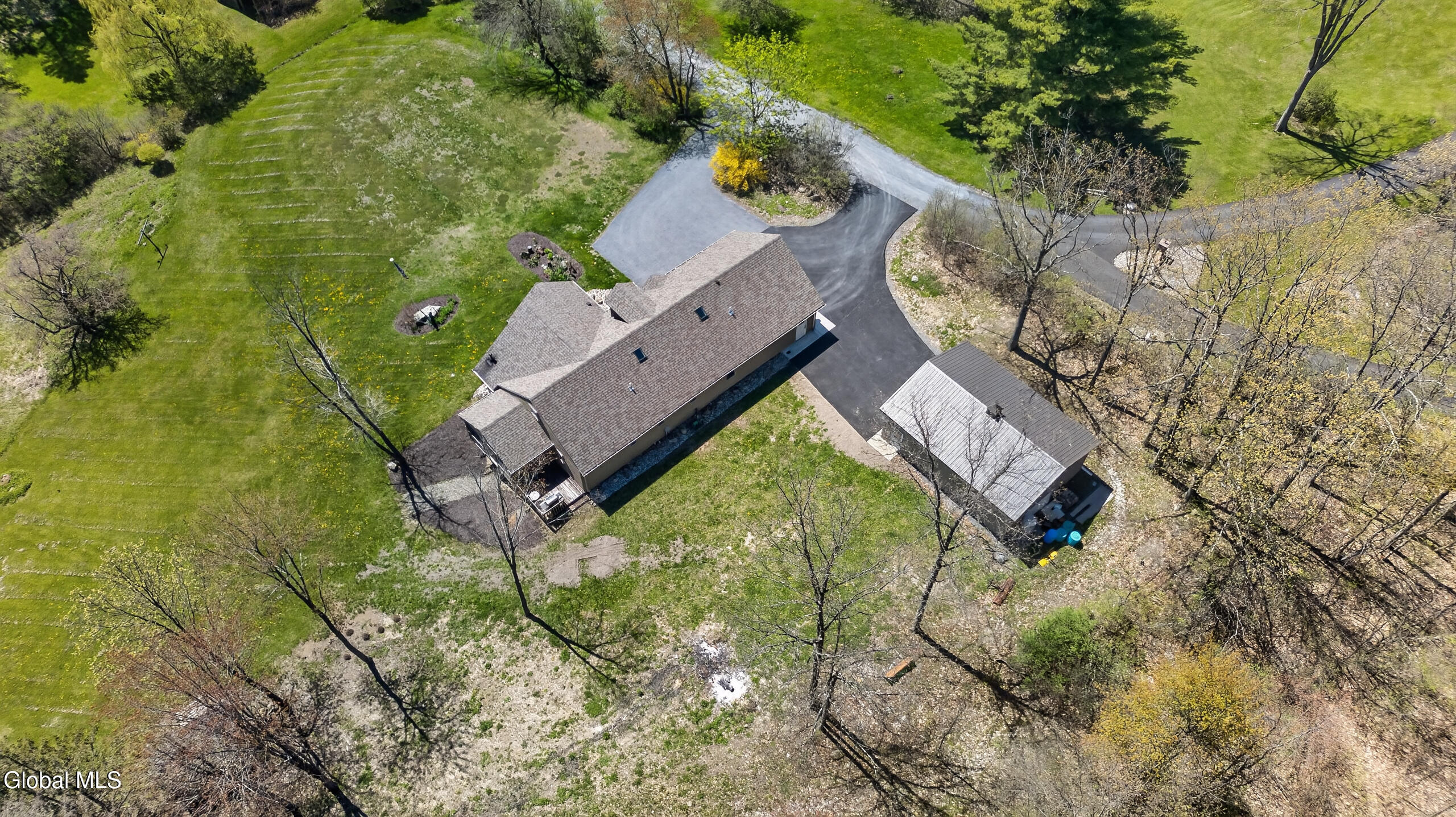 111 Pond Hill Lane Altamont NY 12009