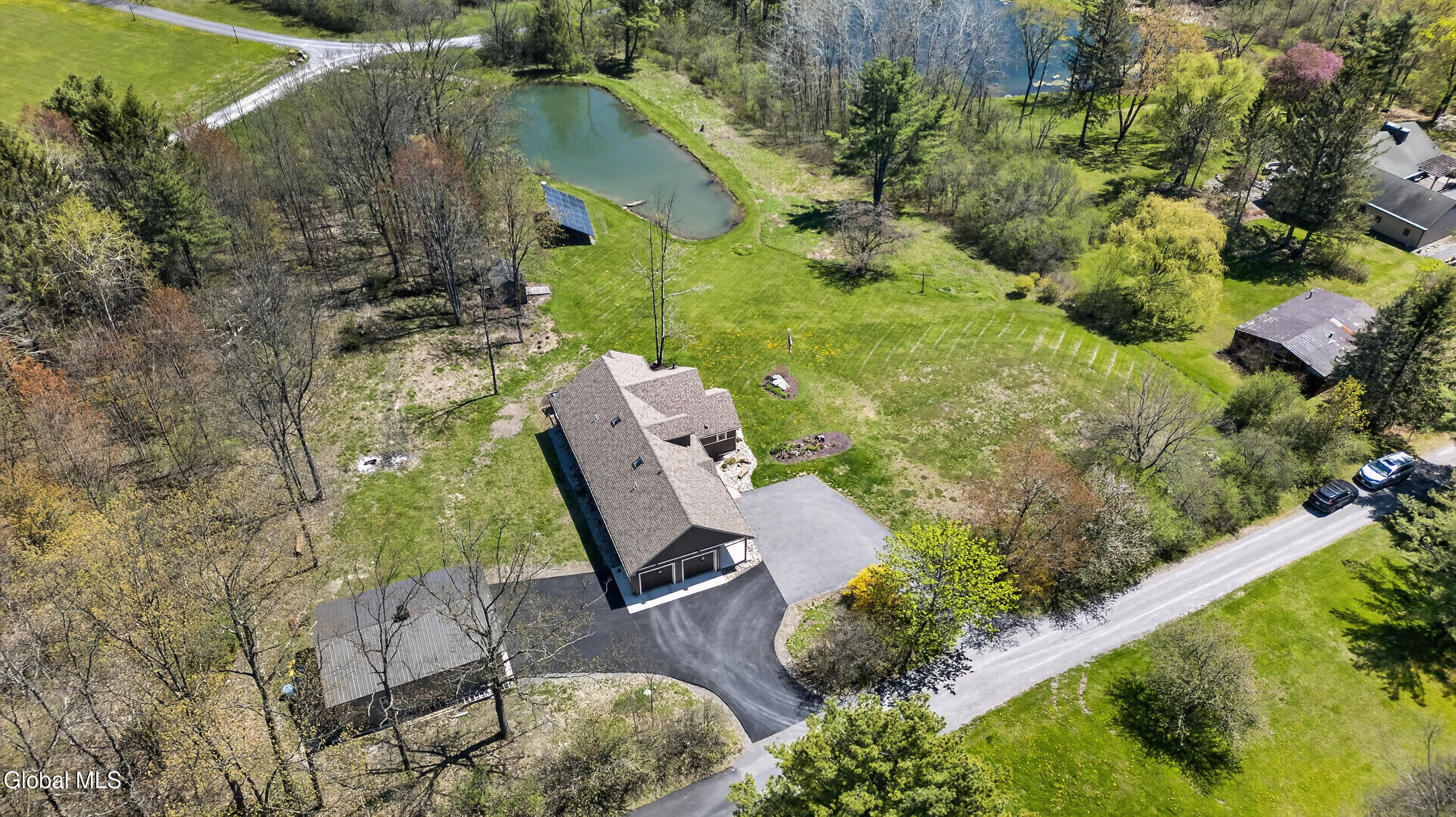 111 Pond Hill Lane Altamont NY 12009