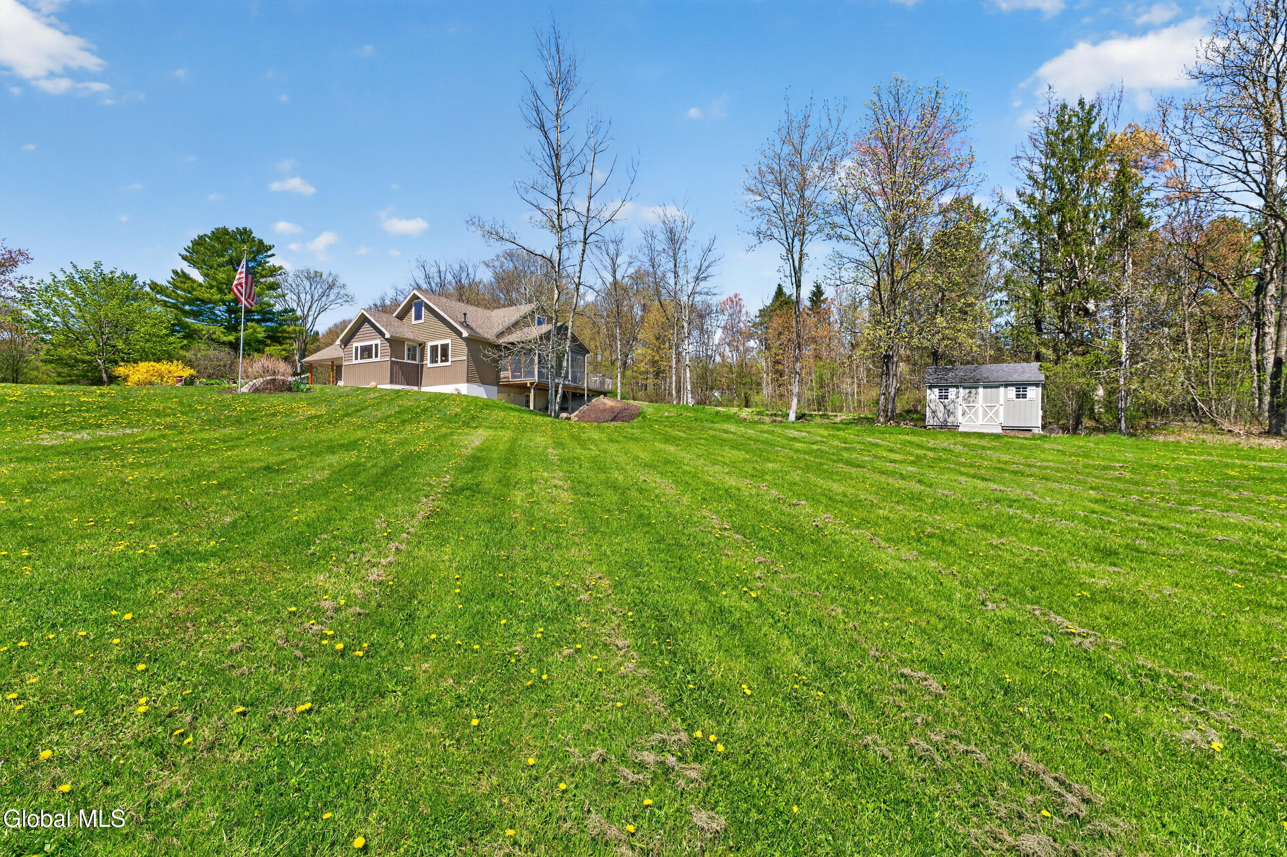 111 Pond Hill Lane Altamont NY 12009