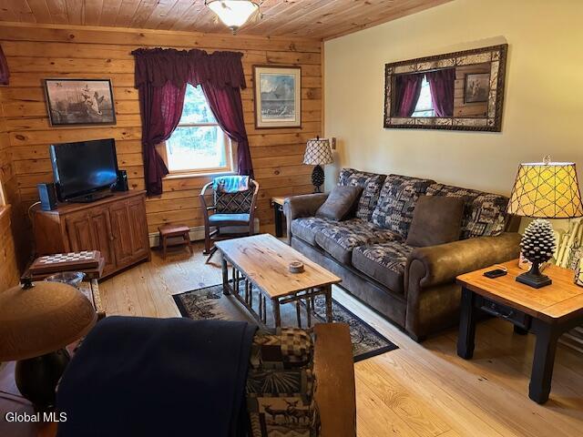 75 Pioneer Village Road Bolton Landing NY 12814
