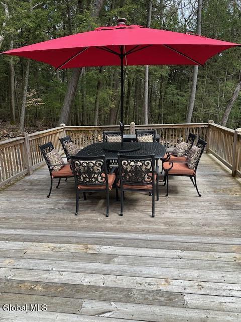 75 Pioneer Village Road Bolton Landing NY 12814