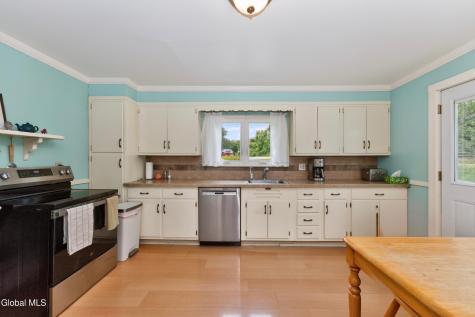 399 Grange Road Troy NY 12180
