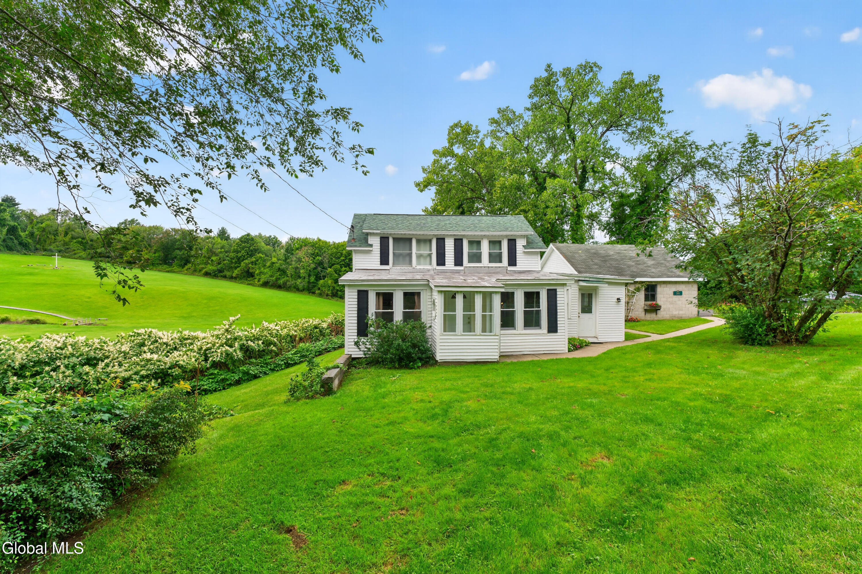 399 Grange Road Troy NY 12180
