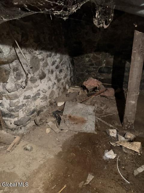24 Wells Street Gloversville NY 12078