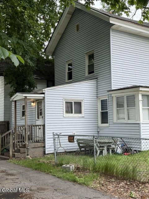 24 Wells Street Gloversville NY 12078