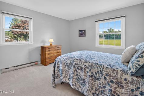 96 Forts Ferry Road Latham NY 12110
