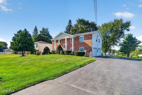 96 Forts Ferry Road Latham NY 12110