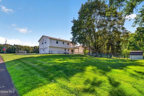 96 Forts Ferry Road Latham NY 12110