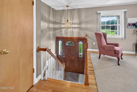96 Forts Ferry Road Latham NY 12110