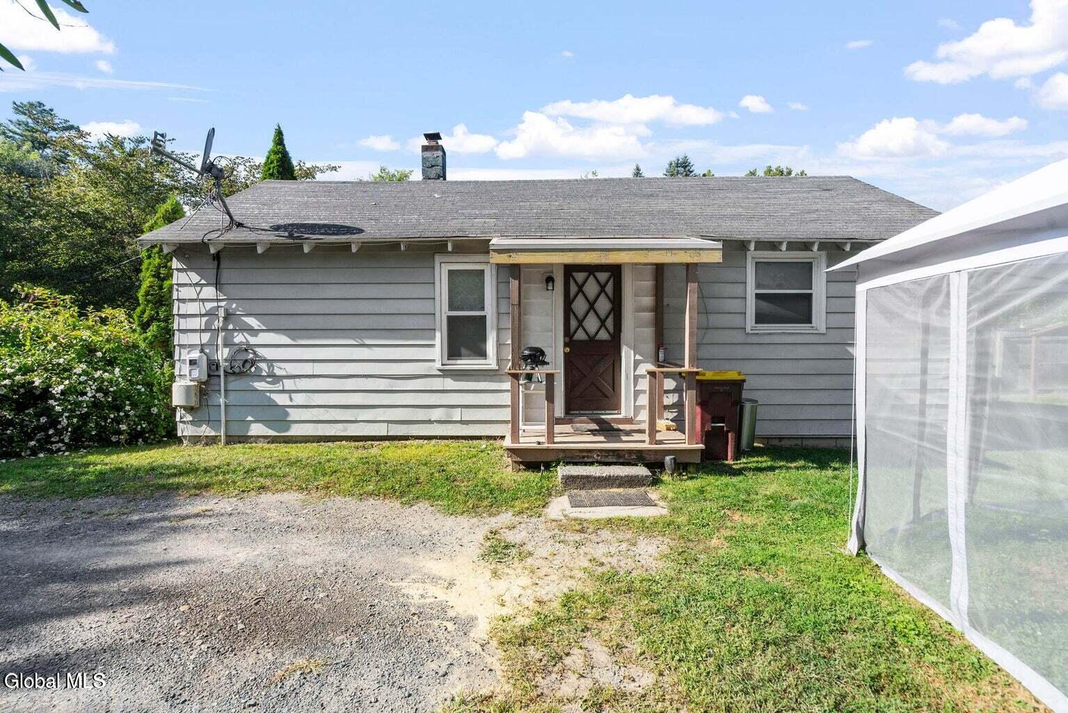 4205 Albany Street Albany NY 12205