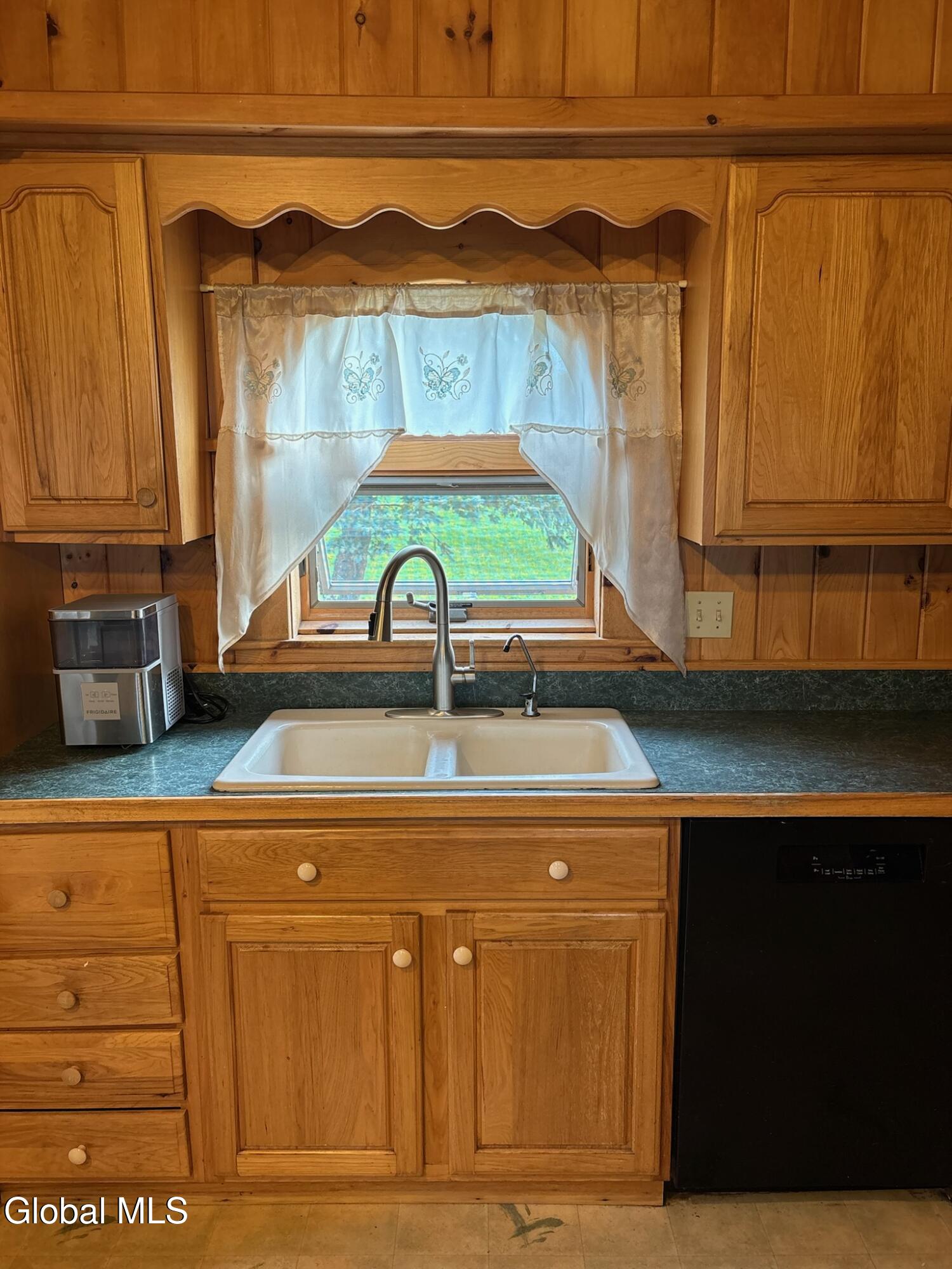 2627 New York 162 Carlisle NY 12066