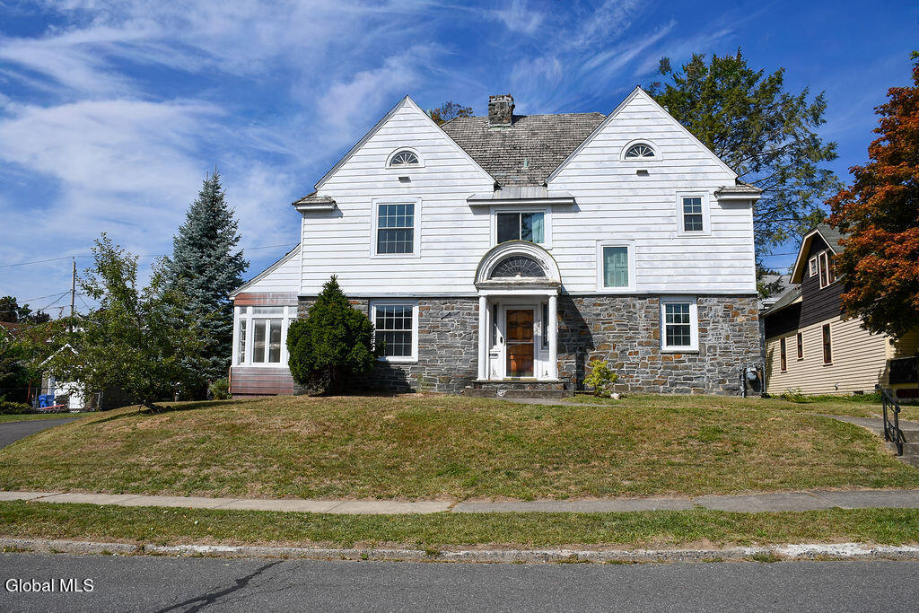 18 Fleetwood Avenue Albany NY 12208