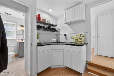 14 Mountain View Avenue Colonie NY 12205