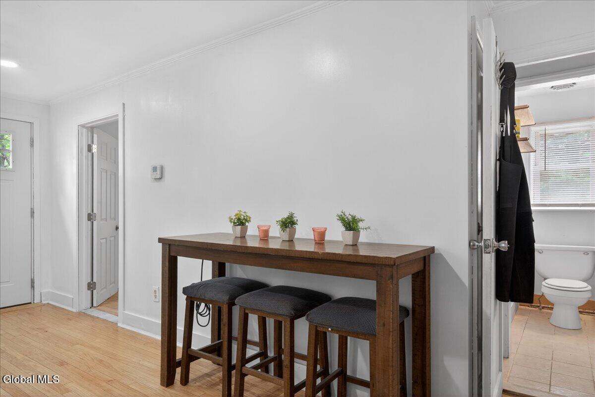 14 Mountain View Avenue Colonie NY 12205