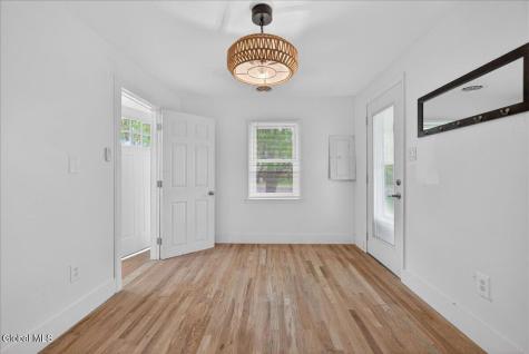 14 Mountain View Avenue Colonie NY 12205