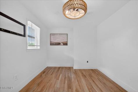 14 Mountain View Avenue Colonie NY 12205