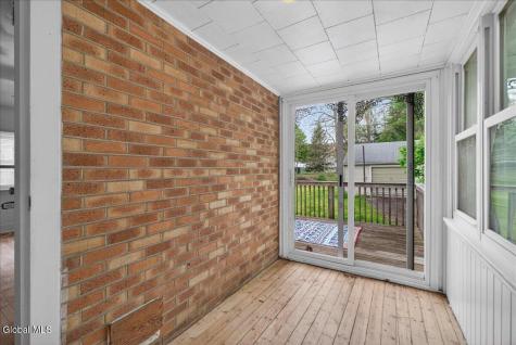 14 Mountain View Avenue Colonie NY 12205