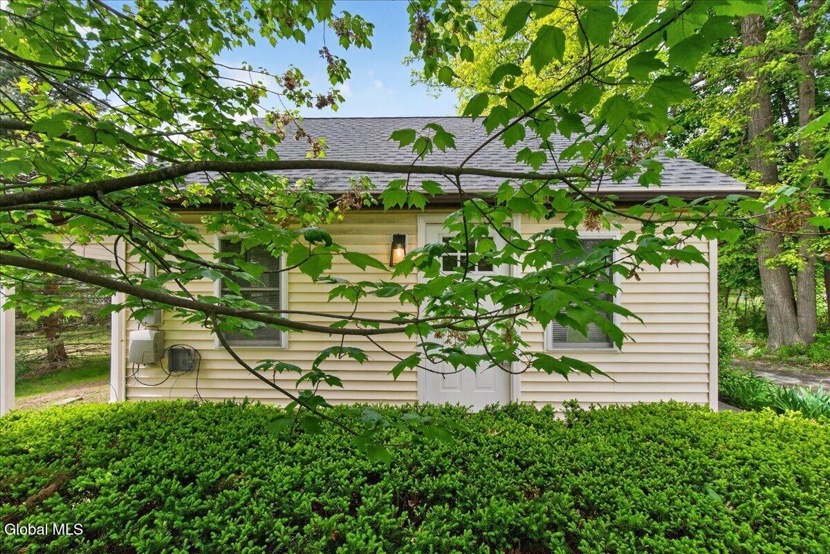 14 Mountain View Avenue Colonie NY 12205