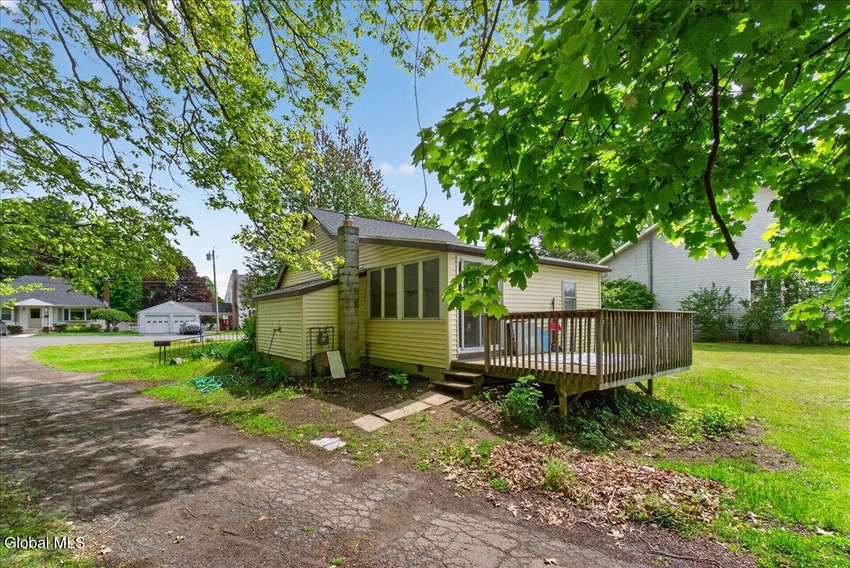 14 Mountain View Avenue Colonie NY 12205