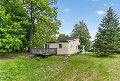 14 Mountain View Avenue Colonie NY 12205