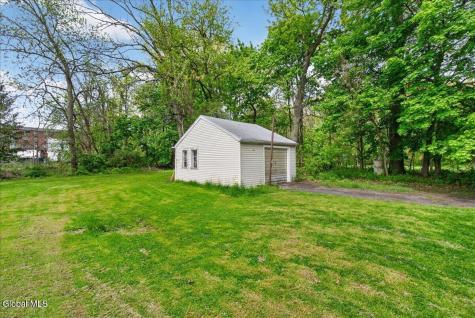14 Mountain View Avenue Colonie NY 12205