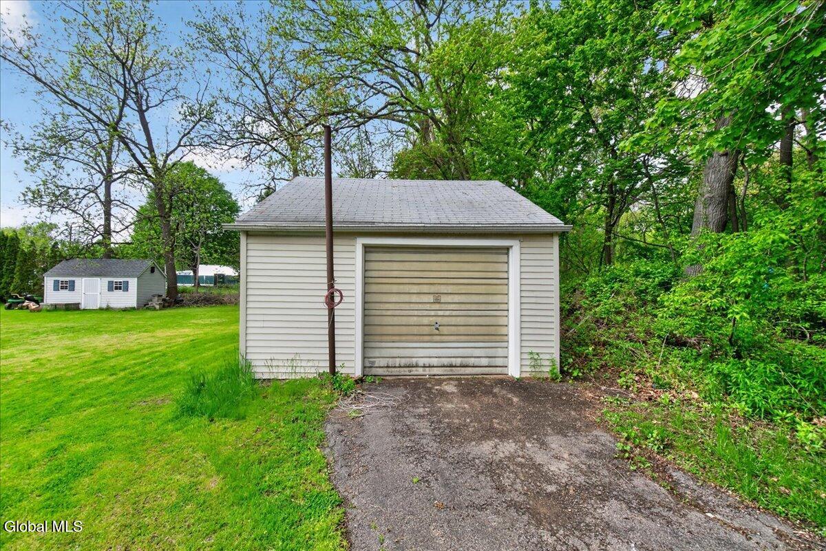 14 Mountain View Avenue Colonie NY 12205
