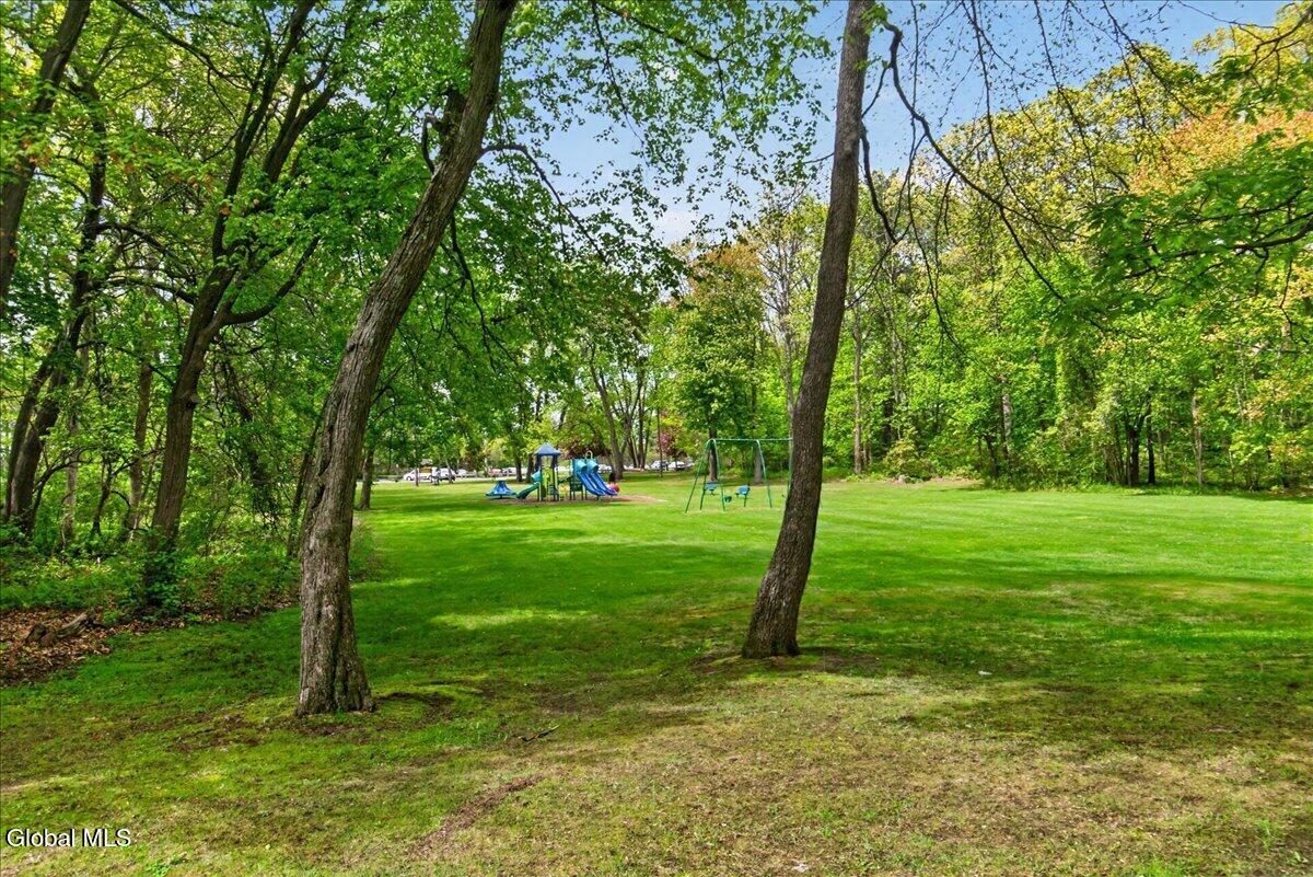 14 Mountain View Avenue Colonie NY 12205