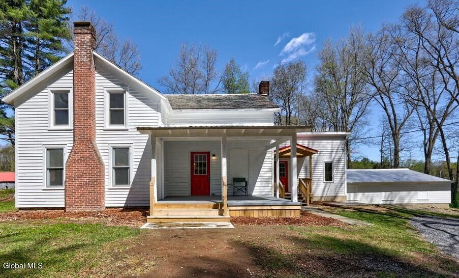 13 Young Road Middle Grove NY 12850