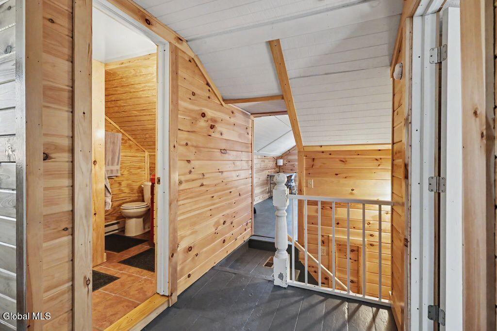 13 Young Road Middle Grove NY 12850
