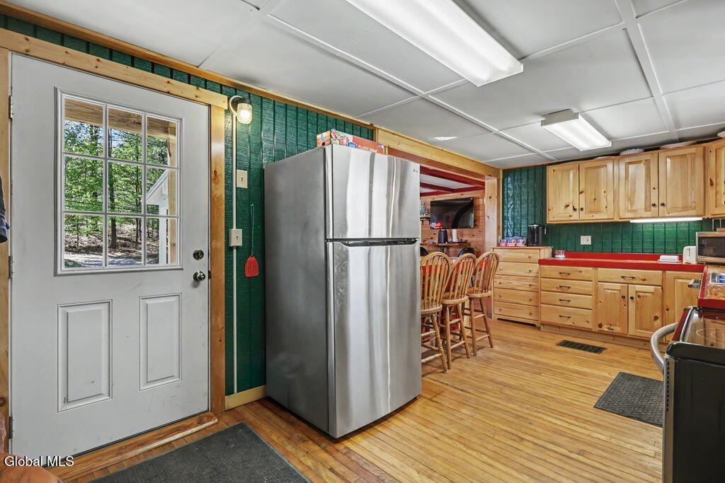 13 Young Road Middle Grove NY 12850