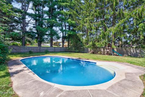 5 Curtis Road Wynantskill NY 12198