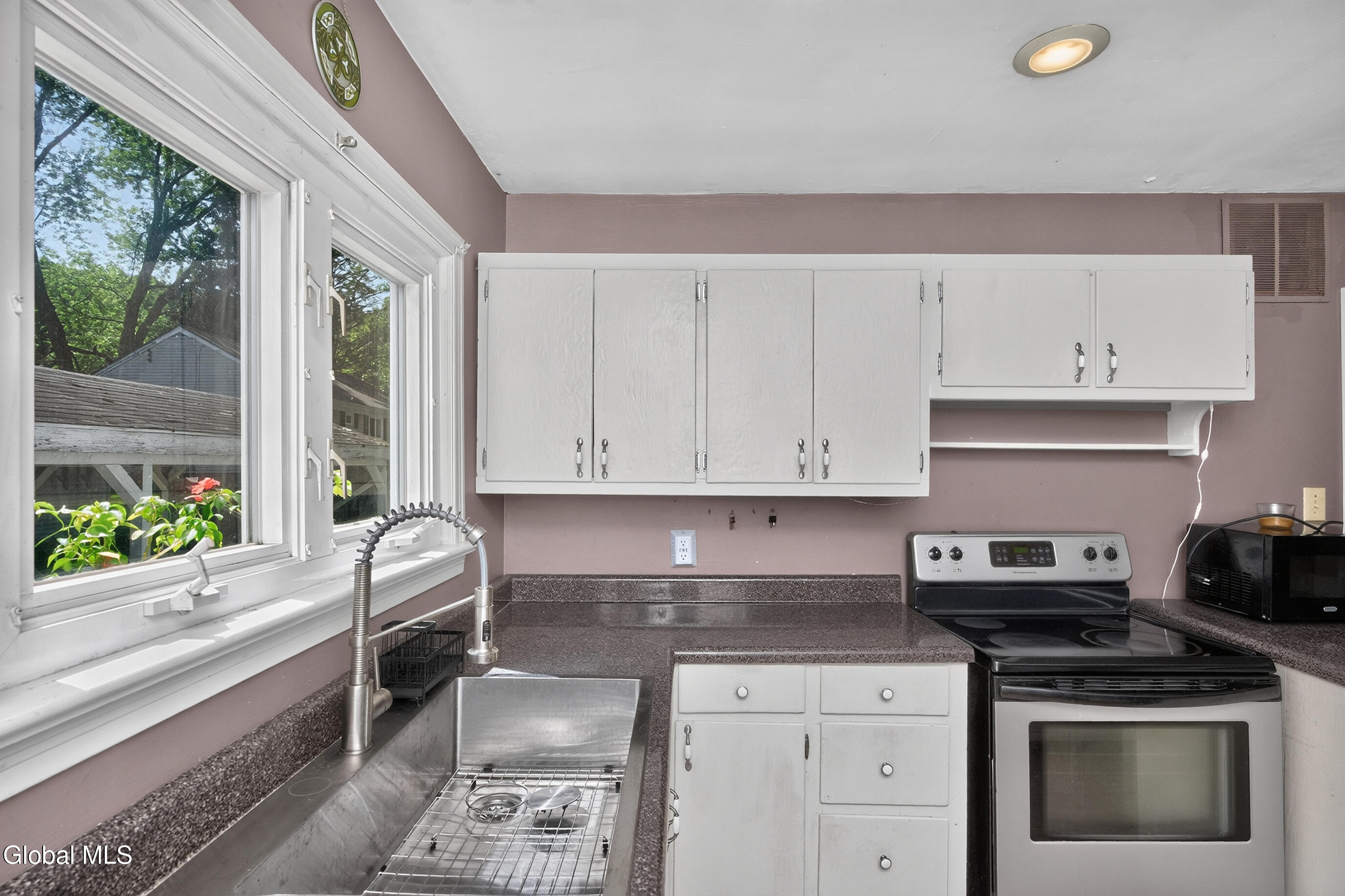 5 Curtis Road Wynantskill NY 12198