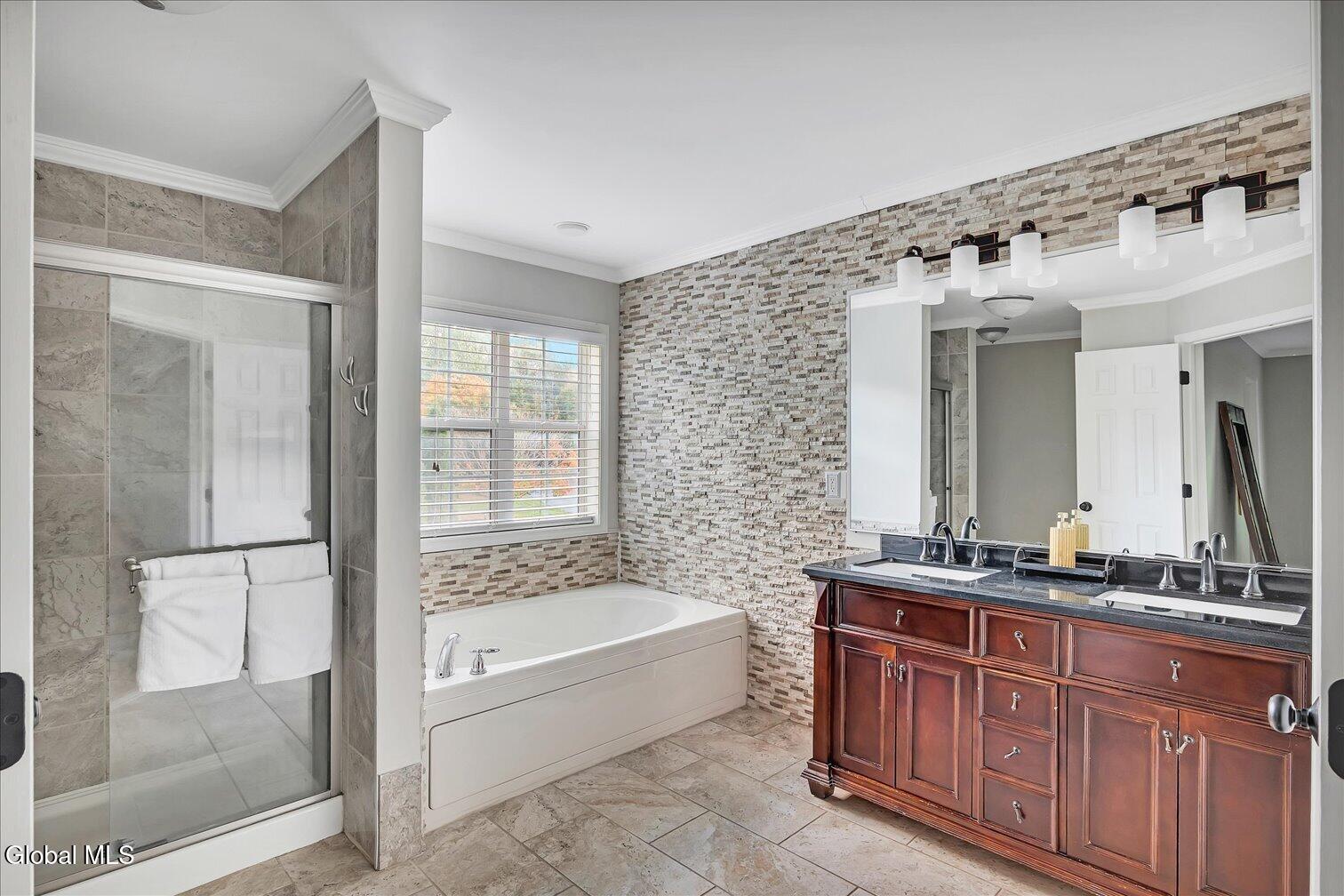 906 Mac Arthur Drive Ballston Spa NY 12020